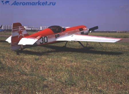 Самолет Су-26